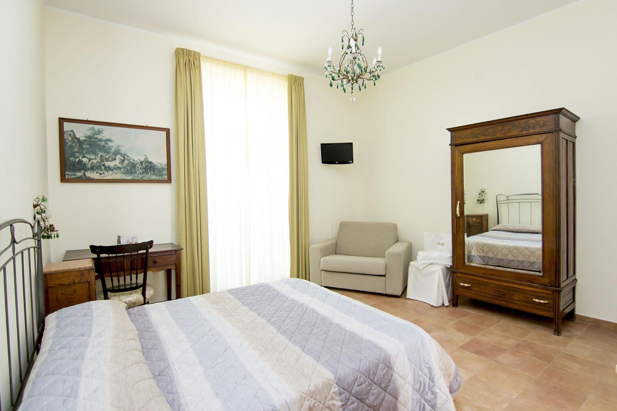 La Torretta Bianca Bed and Breakfast Cava deʼ Tirreni Rum bild
