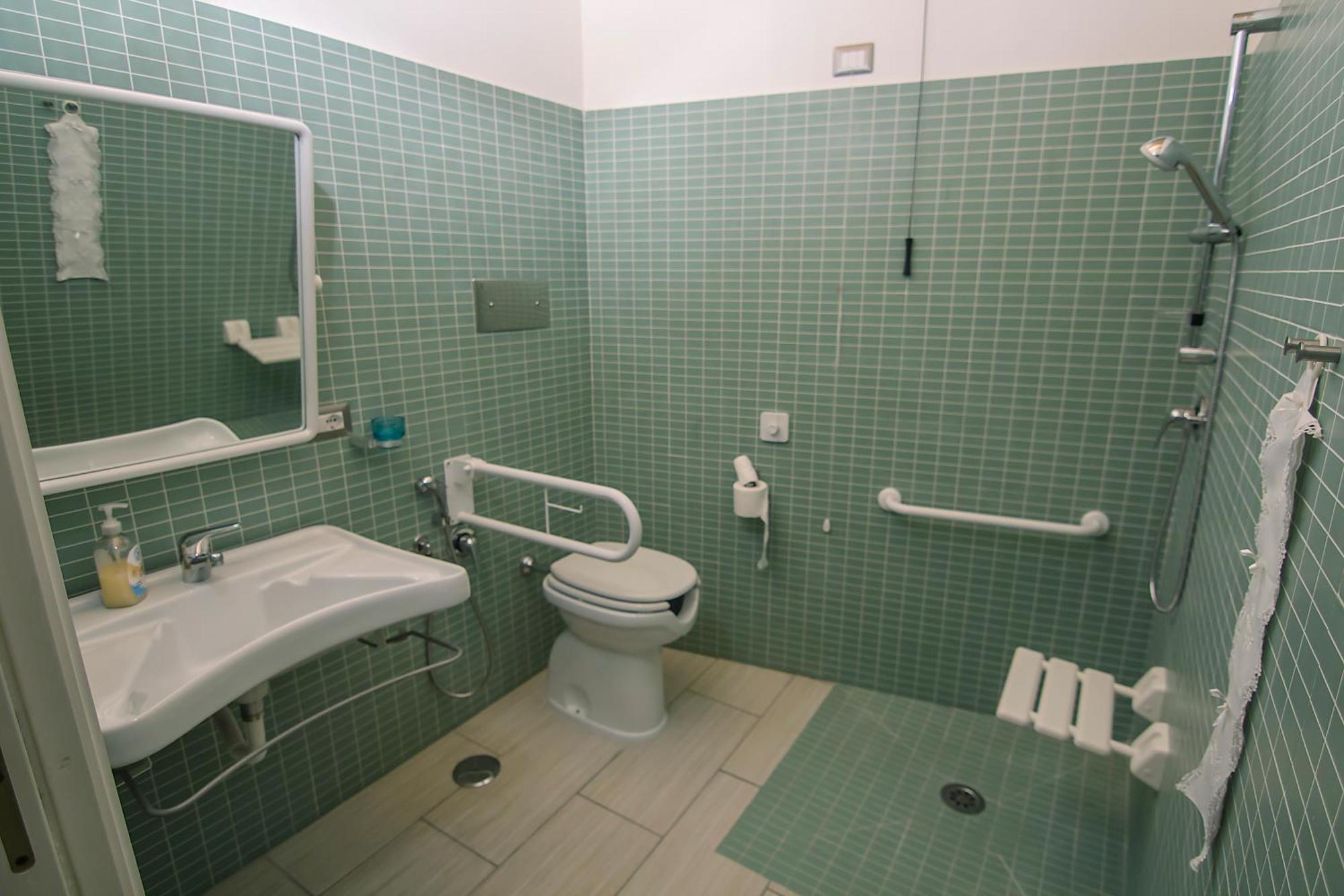 La Torretta Bianca Bed and Breakfast Cava deʼ Tirreni Rum bild